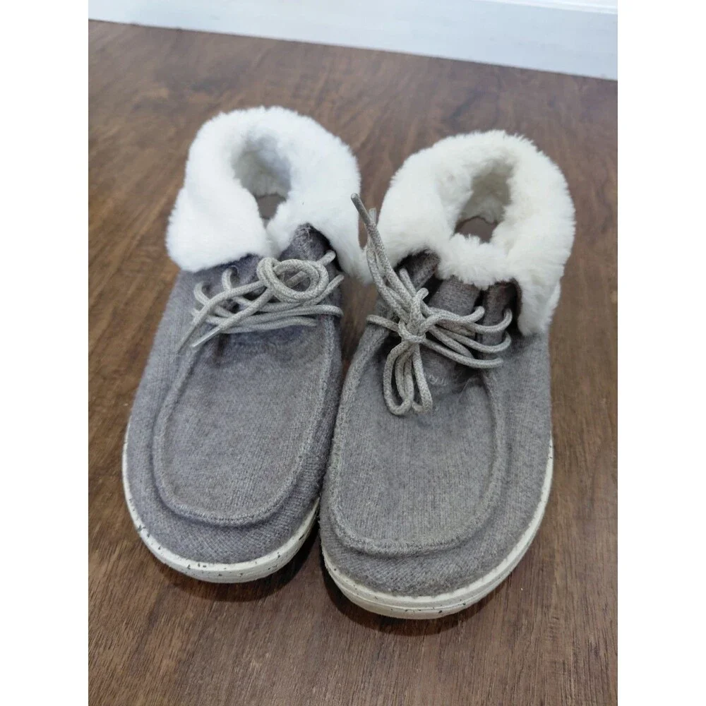 Hey Dude Britt Charcoal  Women's faux fur-lined ankle booties size 6